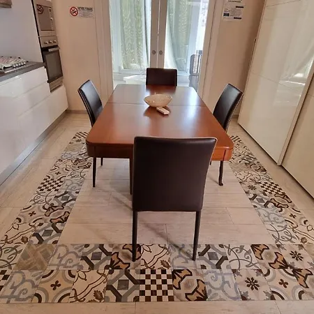Amica Apartment *